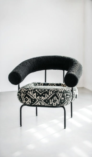 FOTEL ROORAA etno black